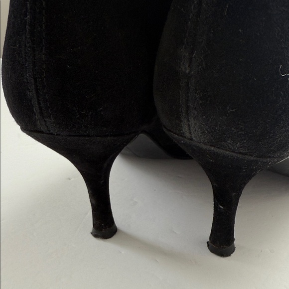 Stuart Weitzman  Women's Stretch Tall Boots - Picture 7 of 8